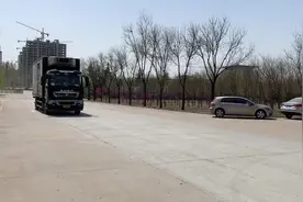 视频揭秘！26.5万支新冠疫苗运抵济南，明天门诊就能接种视频封面