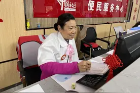 初心之路丨超级义工邹德凤：志愿服务三十年，累计超六万小时图片