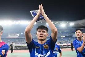 一人一城一队，周云退役创一历史图片