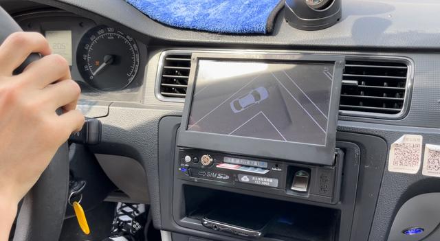 AI机器人教练在上海一驾校上岗3年，学员合格率提升近两成