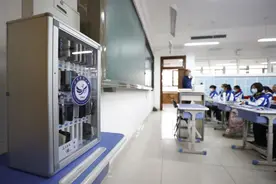 对手机说不，学校有三难图片