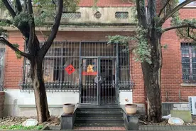 永不褪色的红色印记丨松江有栋“小红楼”，国家领导人曾在此下榻图片