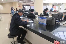 河北邢台柏乡县养老金全面实行社保卡发放使用图片