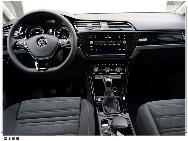 大众途安实拍曝光！5座布局，搭1.5T引擎+6速手动变速箱
