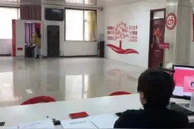 今日起，山东婚姻登记照相全免费图片