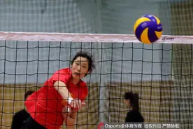 朱婷回家了！将领衔河南女排备战全运会图片