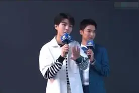 王俊凯自曝旅行时因身体不适错过流星 刘昊然神补刀图片