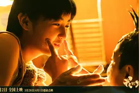 《我的姐姐》热映：张子枫演技上热搜 王源翻唱张楚的《姐姐》图片