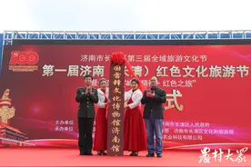新时代文明实践｜资助山区贫困学生，义务照顾孤寡老红军，他这样图片