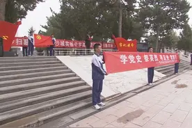 英雄，我想对你说｜董存瑞后人缅怀先烈：继承革命遗志 传承红色基因图片