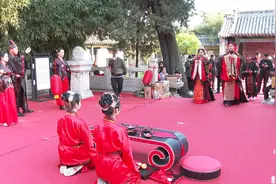 48秒｜新人互行沃盥、对席、同牢、合卺…… “穿越”去看汉式周制婚礼视频封面