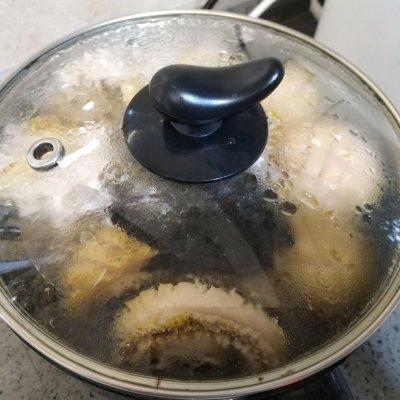 懒人必备这道鲍鱼炖鸡，简单几步，十分钟就上桌