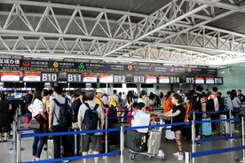 兑换机票数量不透明、消费者投诉难 航空公司“周末随心飞”产品被指“很闹心”图片