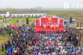 图说｜泗洪：桃农办节好光景图片