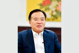 瞭望 | 厦大百年：爱国基因铸校魂创“世界之大学”——专访厦门大学党委书记张彦图片