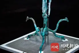 出土35年！三星堆又拼出一棵神树，排行“老三”图片