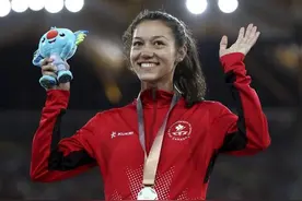 “我们曾经非常努力让她留在加拿大”，但她选择中国图片