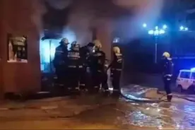 哈尔滨阿城区一仓买店起火 老板身亡图片