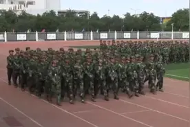 毕业生回忆“酒泉收取学生罚款”班主任：曾实施严重的体罚视频封面