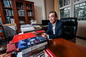 北大教授林毅夫：真正的书房在心里图片