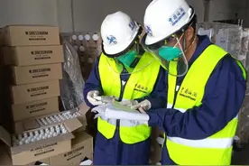 海关查获34.2万瓶“香氛喷雾”实为危险化学品图片