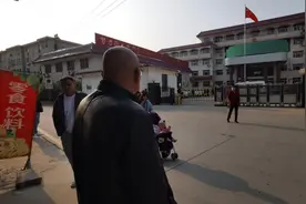 河北任丘女孩被绑架案开庭，更多细节曝光：99万赎金埋菜地，女孩死因披露图片