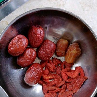 早上不知道吃什么，一碗龙骨鳝胶汤全搞定