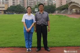 女毕业生实名举报老师性骚扰，佛山警方已介入调查图片