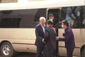 甘肃省委书记尹弘到中央广播电视总台甘肃总站调研视频封面