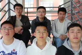 高校学霸寝室6男生全部考研成功  4年获得荣誉奖项铺宿舍一地视频封面