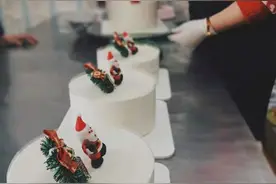 单亲听障妈妈开“无声蛋糕店”：贩卖世间甜蜜，留住人间美好图片