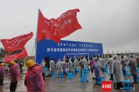 仅剩一座隧道未通 成昆铁路复线冕宁至米易段预计2021年底建成通车图片