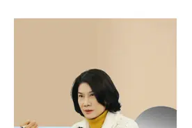 戴最贵的项链，说最狠的话，是董老板图片