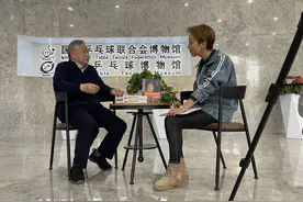 特写：乒乓名宿徐寅生在忙两件事图片