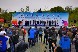 首届运河城市垂钓大赛开杆，200余钓鱼高手“古邗沟”竞技图片