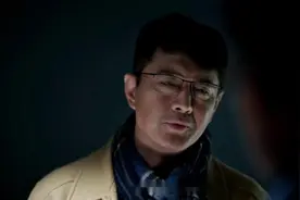 猎狐：王柏林质问2亿元转账问题，唐洪掏枪警告，孙铭海清吓怂视频封面