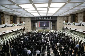 中大师生追忆赵勇教授：他是全方位的好老师、好学者、好干部图片