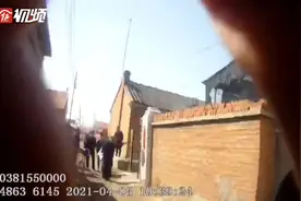 三进火场！民警救出一对小姐弟图片