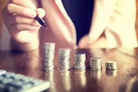 央行3号公告满月：要求明示贷款年化利率，部分头部消金公司仍“躲猫猫”图片