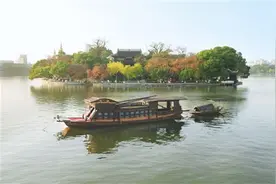 红船精神永放光芒图片
