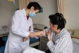 济南中医风湿病医院特邀多学科名医专家强强联合会诊图片