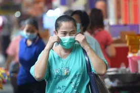 变异病毒肆虐 泰国疫情趋紧图片