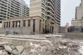 预付数百万元交房遥遥无期，多地楼盘烂尾频发有何内幕？图片