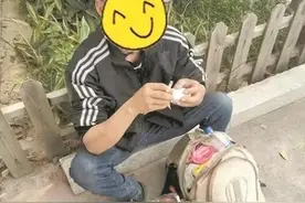 广西小伙穷游福建成流浪汉：称想效仿徐霞客 捡瓶子攒回家路费图片