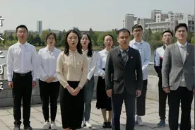 重读红色经典特别篇｜与我共读《青春》图片