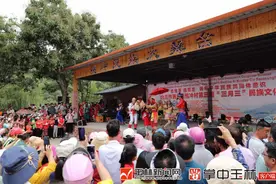 北流：“少数民族村”开启文化“盛宴”图片
