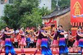 福建上杭举办“三月三”畲族民俗文化节图片