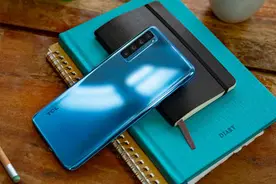 TCL 20系列推出三款新机型 搭载NXTVISION显示屏图片