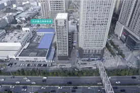 武汉3年新建停车泊位57万个，今年重点建设老旧小区、医院停车场图片