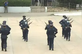 香港警察这个第一次，超级燃图片